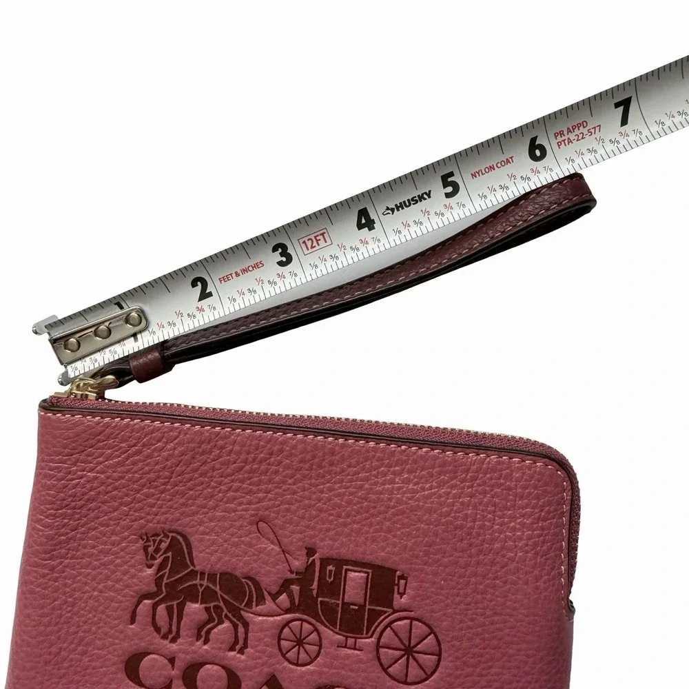 Coach Corner Zip Leather Wristlet With Horse And Carriage in‎ Strawberry Haze